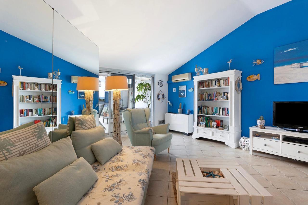 Attico Con Terrazza A Viareggio Appartement Buitenkant foto